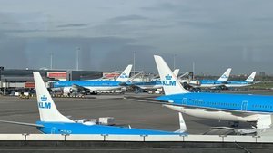 Amsterdam'da gece uçuşlarına yasak geliyor