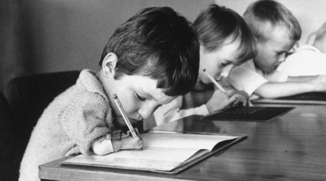 Binlerce bebeğin eksik veya kısa uzuvlarla doğmasına neden olan Thalidomide ilaç faciası