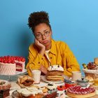 NEDEN YEMEK YEDİKTEN SONRA BAZEN UYKUMUZ GELİR?