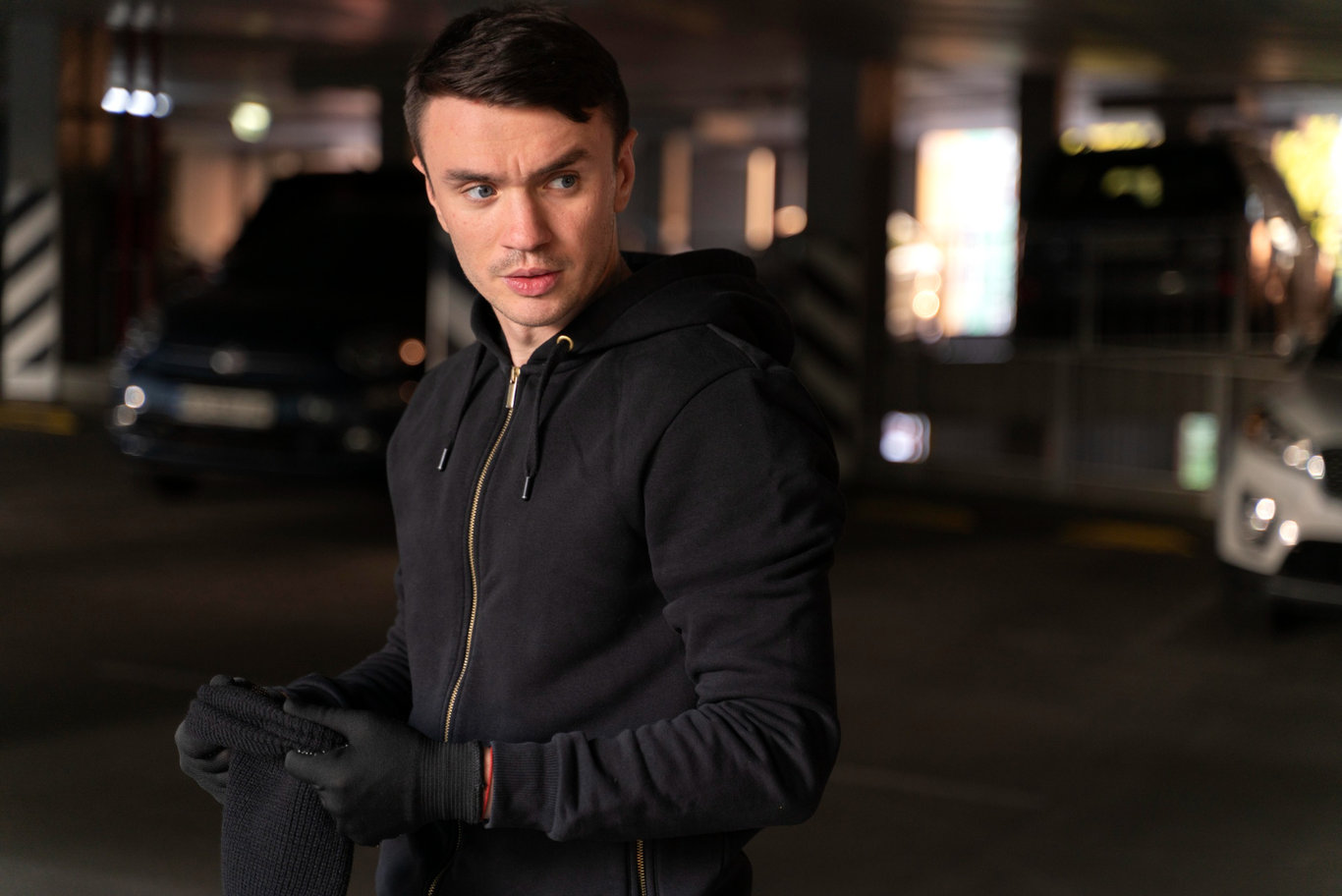 Soygun sırasında hırsız ve rehineler arasında yaşanan hayretle okuyacağınız bir 