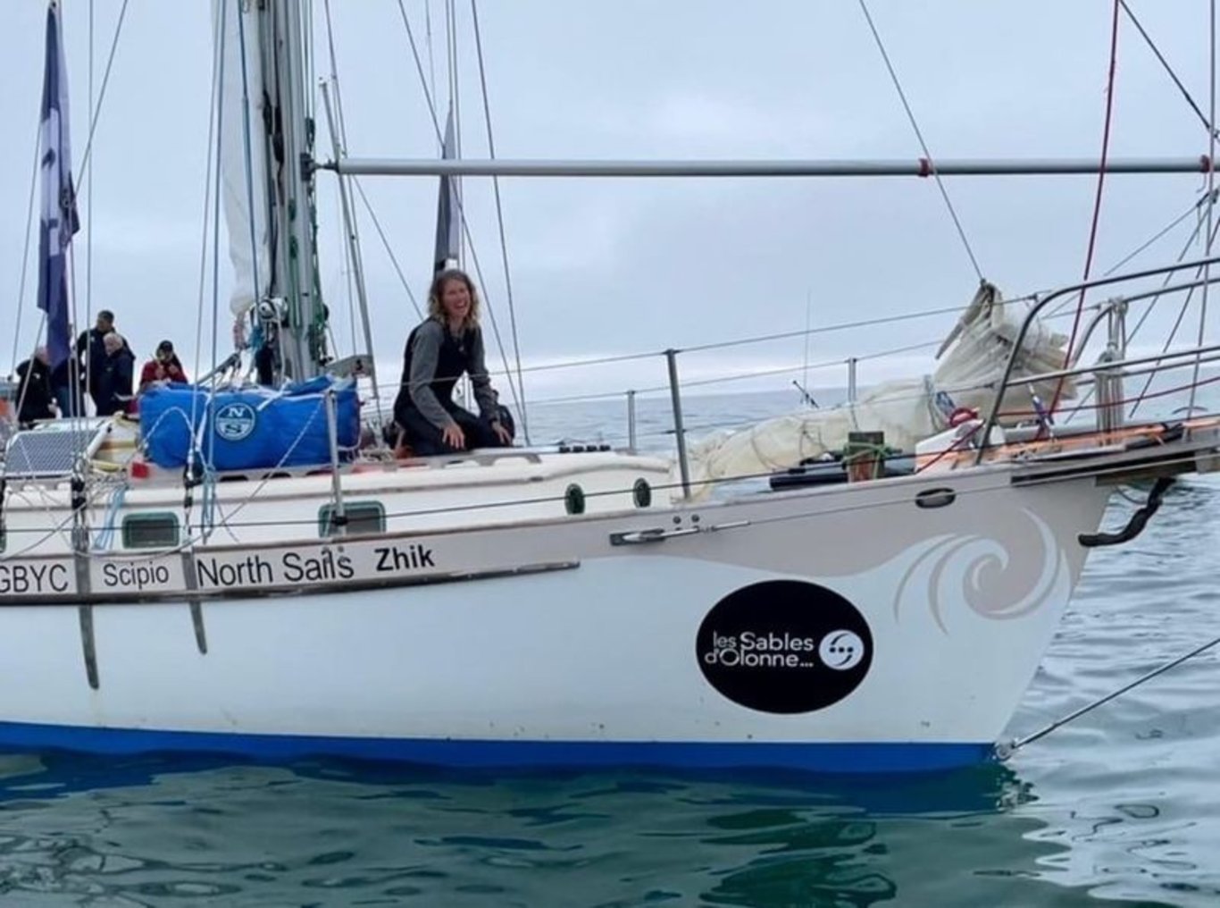 Altın Küre Yarışı'nı kazanan ilk kadın: Denizdeki en zorlu yolculuğu 234 günde tamamladı