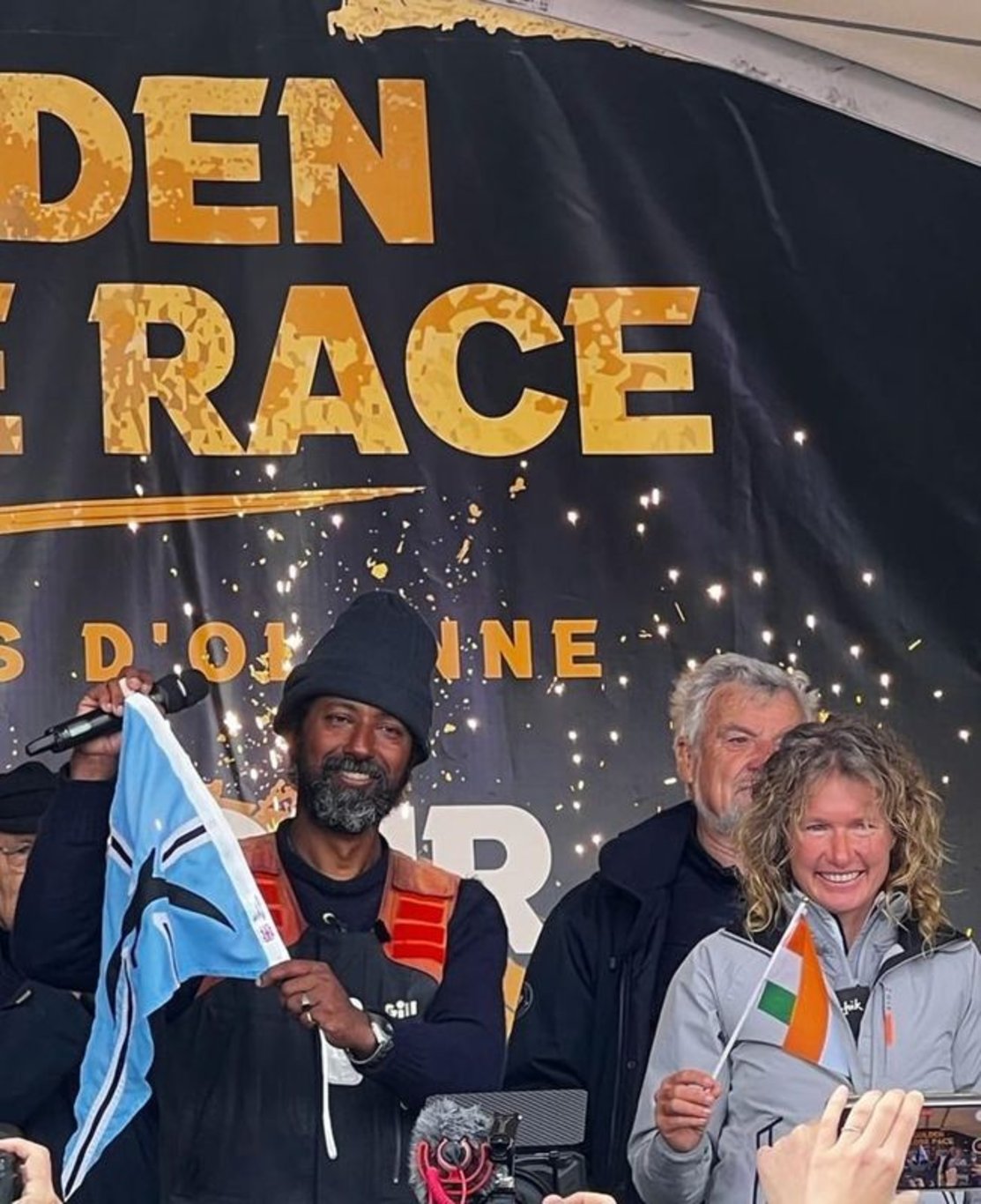 Altın Küre Yarışı'nı kazanan ilk kadın: Denizdeki en zorlu yolculuğu 234 günde tamamladı