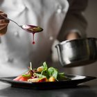 DIŞARIDA YEMEK YERKEN DİKKAT ETMENİZ GEREKENLER!