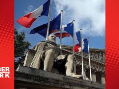 Fransa’da emeklilik yaşının 64’e yükseltilmesi onaylandı