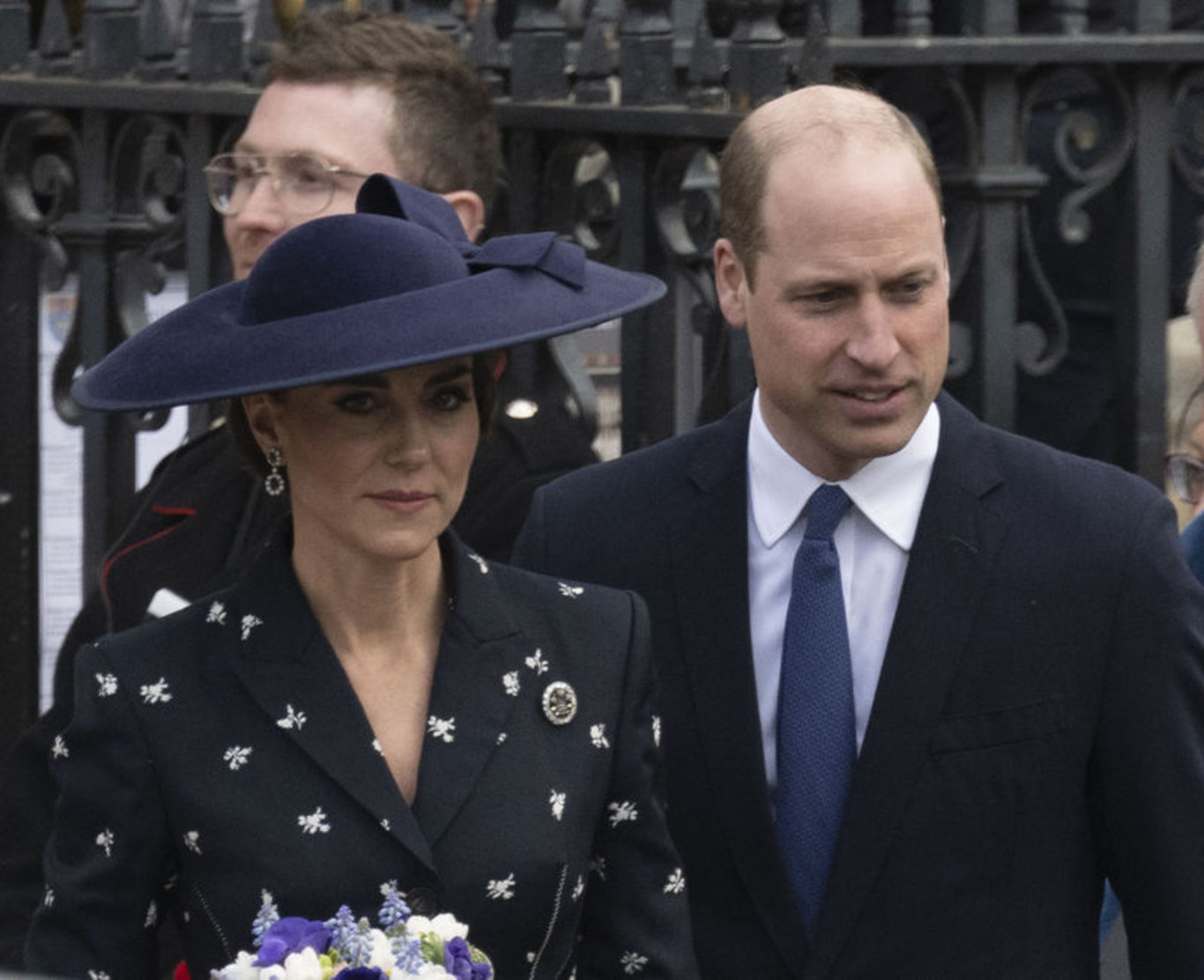 Britanya Kraliyet ailesinin üyeleri ne kadar kazanıyor? Britanya Kraliyet ailesinin serveti