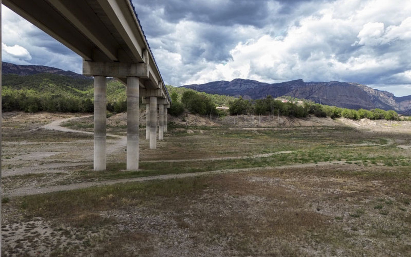 İspanya'da kuraklık nedeniyle 161 yıllık sulama kanalı devre dışı kalacak