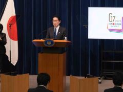 Japonya Başbakanı Kişida’nın ziyaretinde patlama sesi duyuldu!