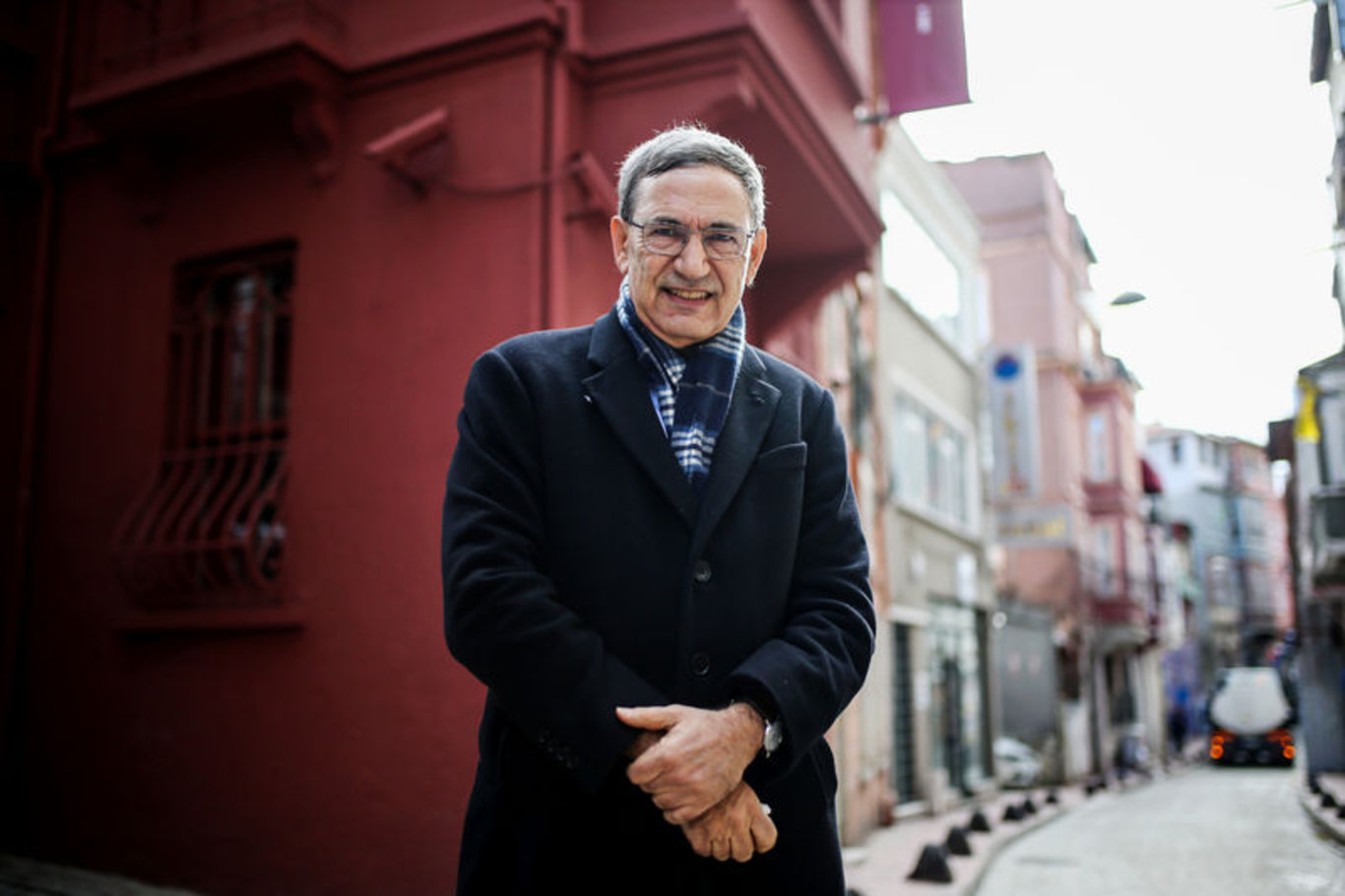 Orhan Pamuk'un kitabından uyarlanan Masumiyet Müzesi bir romanı 