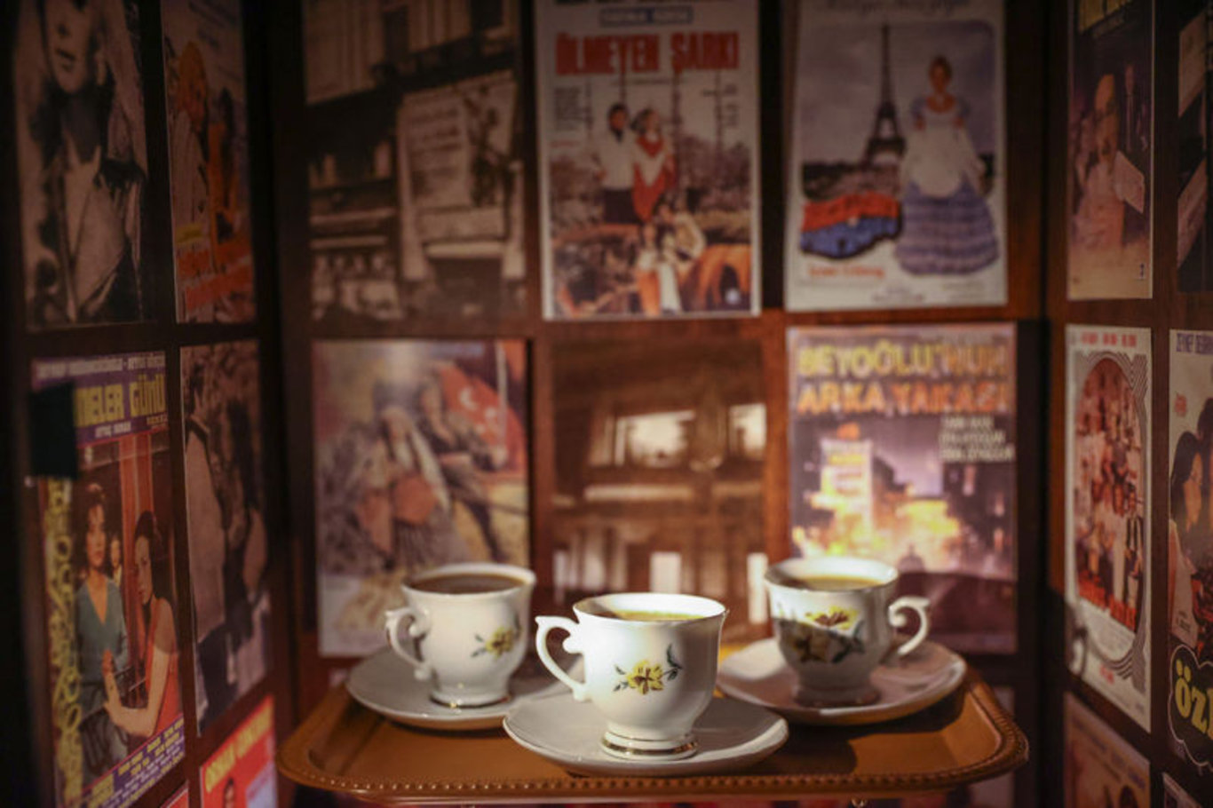 Orhan Pamuk'un kitabından uyarlanan Masumiyet Müzesi bir romanı 