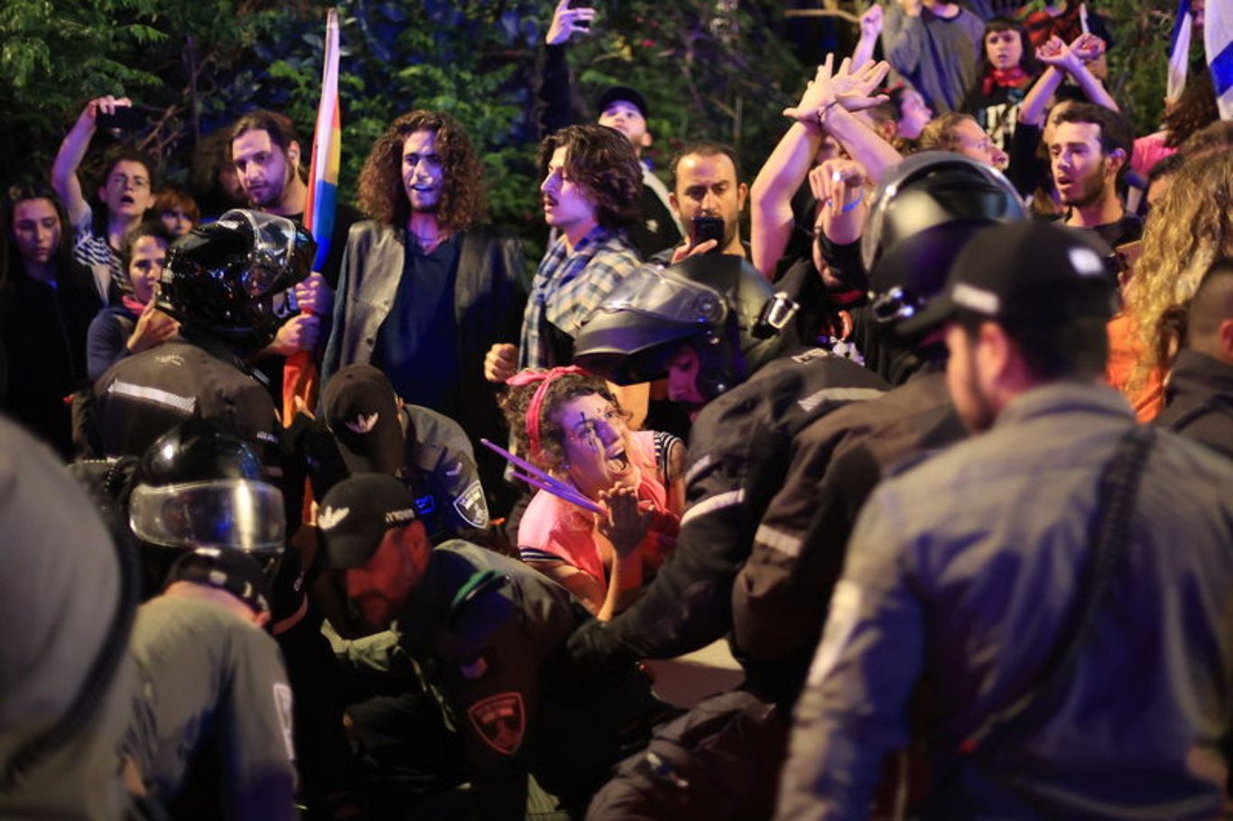 İsraililer sokakları terk etmiyor: Netanyahu hükümetinin yargı düzenlemesine karşı protestolar sürüyor