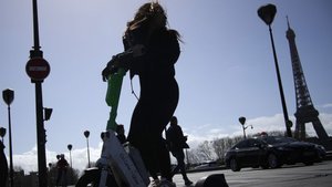 Paris'te scooter referandumu