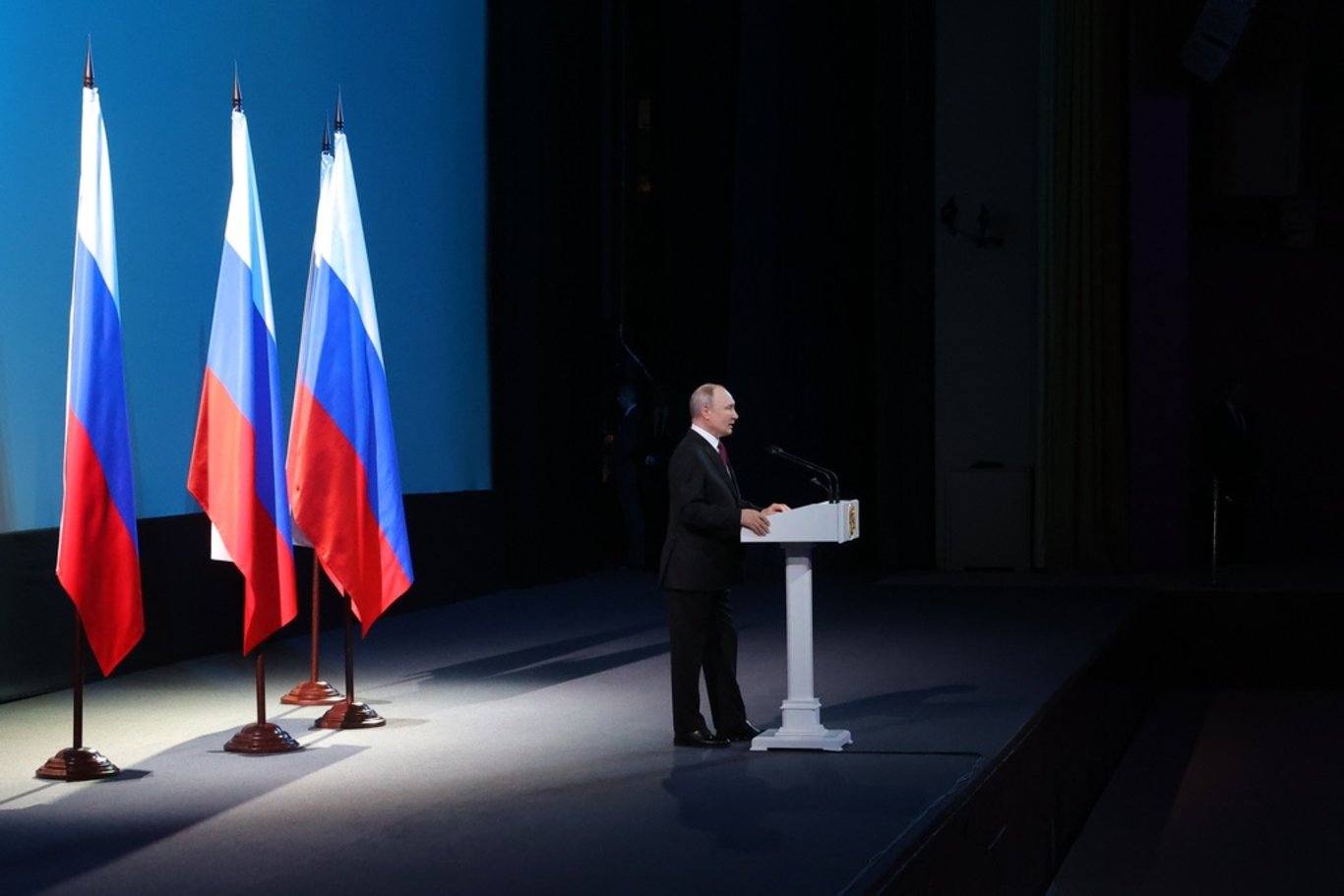 İngiliz basınından iddia: Putin'in yeni hedefi İngiltere mi?