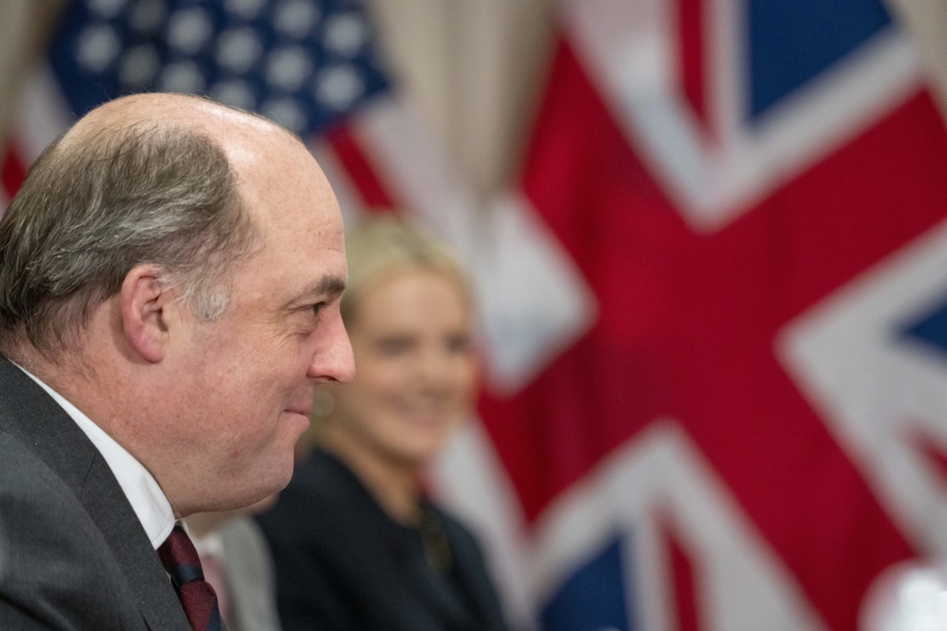 İngiliz basınından iddia: Putin'in yeni hedefi İngiltere mi?