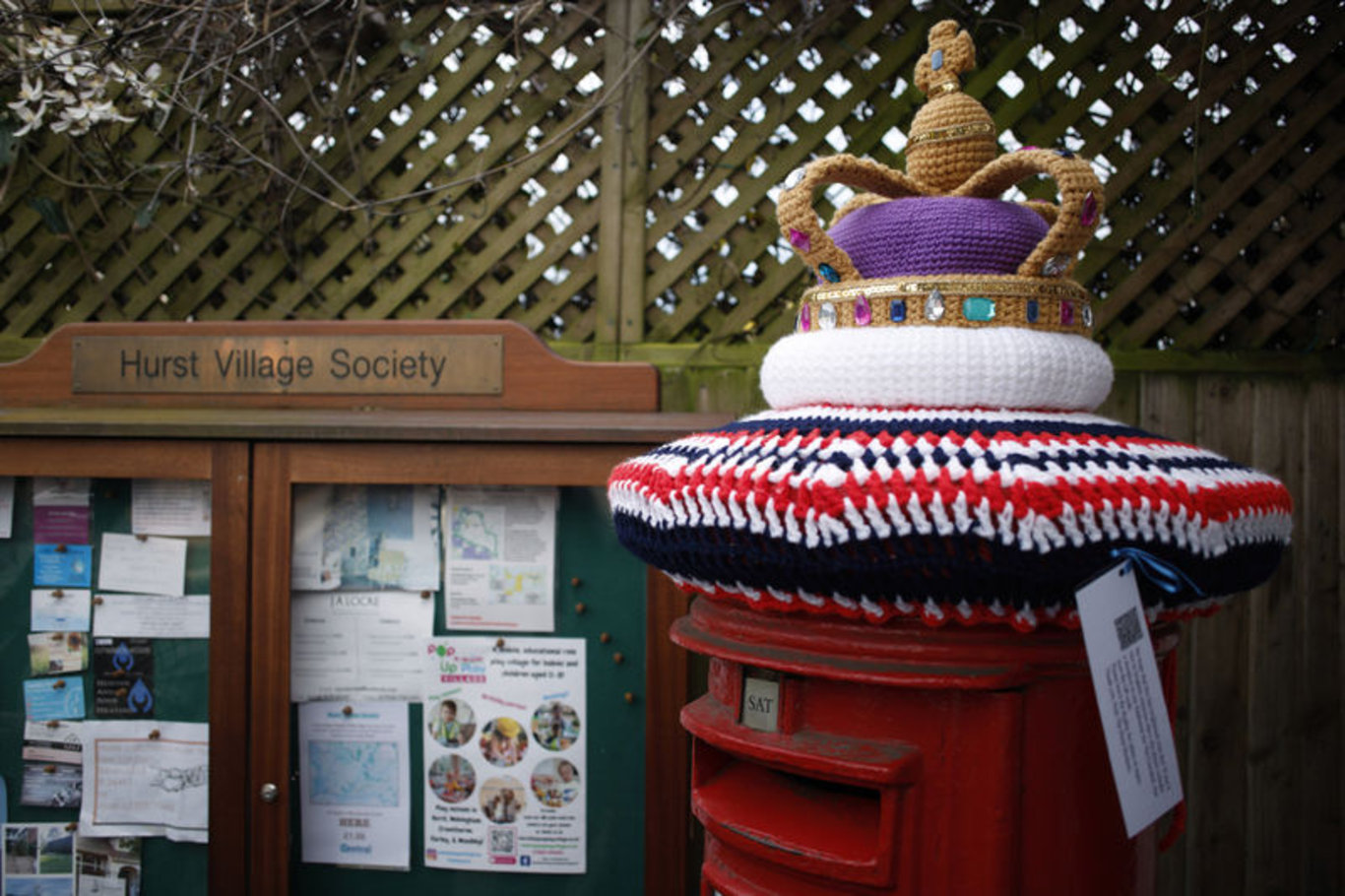 Taç giyme töreninde bir ilk: İngiltere'nin monarşi tarihinde ilk kez kadın rahipler törende yer alacak