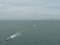 Tansiyon yükseliyor mu? Tayvan çevresinde savaş gemileri görüldü!