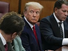 Tarihi dava: Donald Trump hakim karşısında!