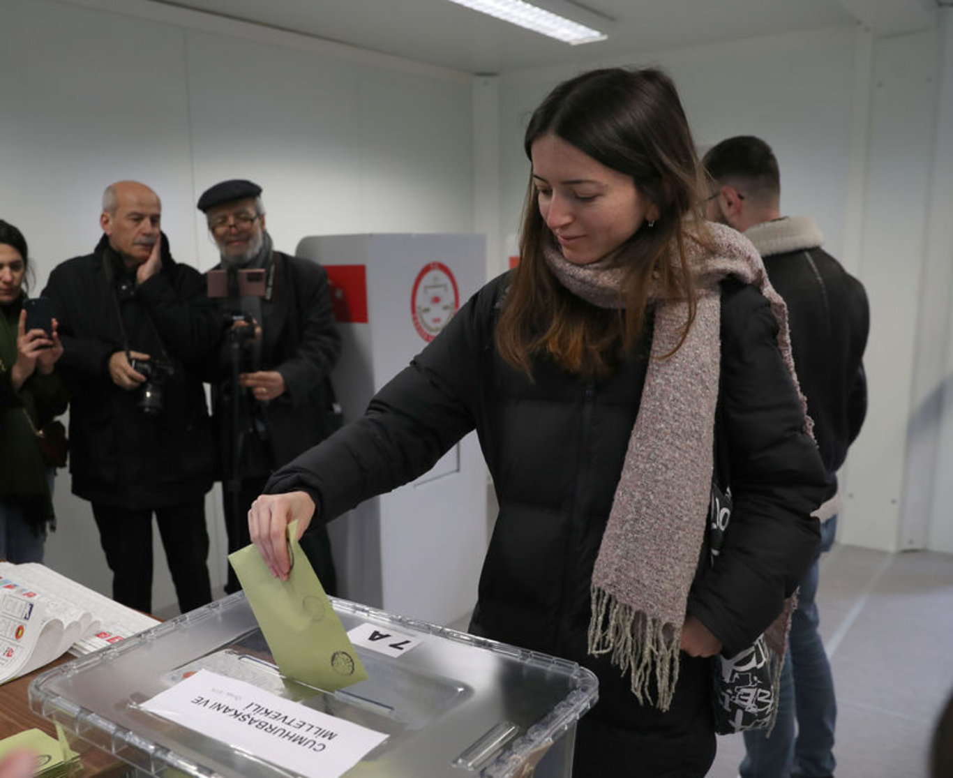 Türkiye'deki seçimler için yurt dışında oy verme işlemi başladı