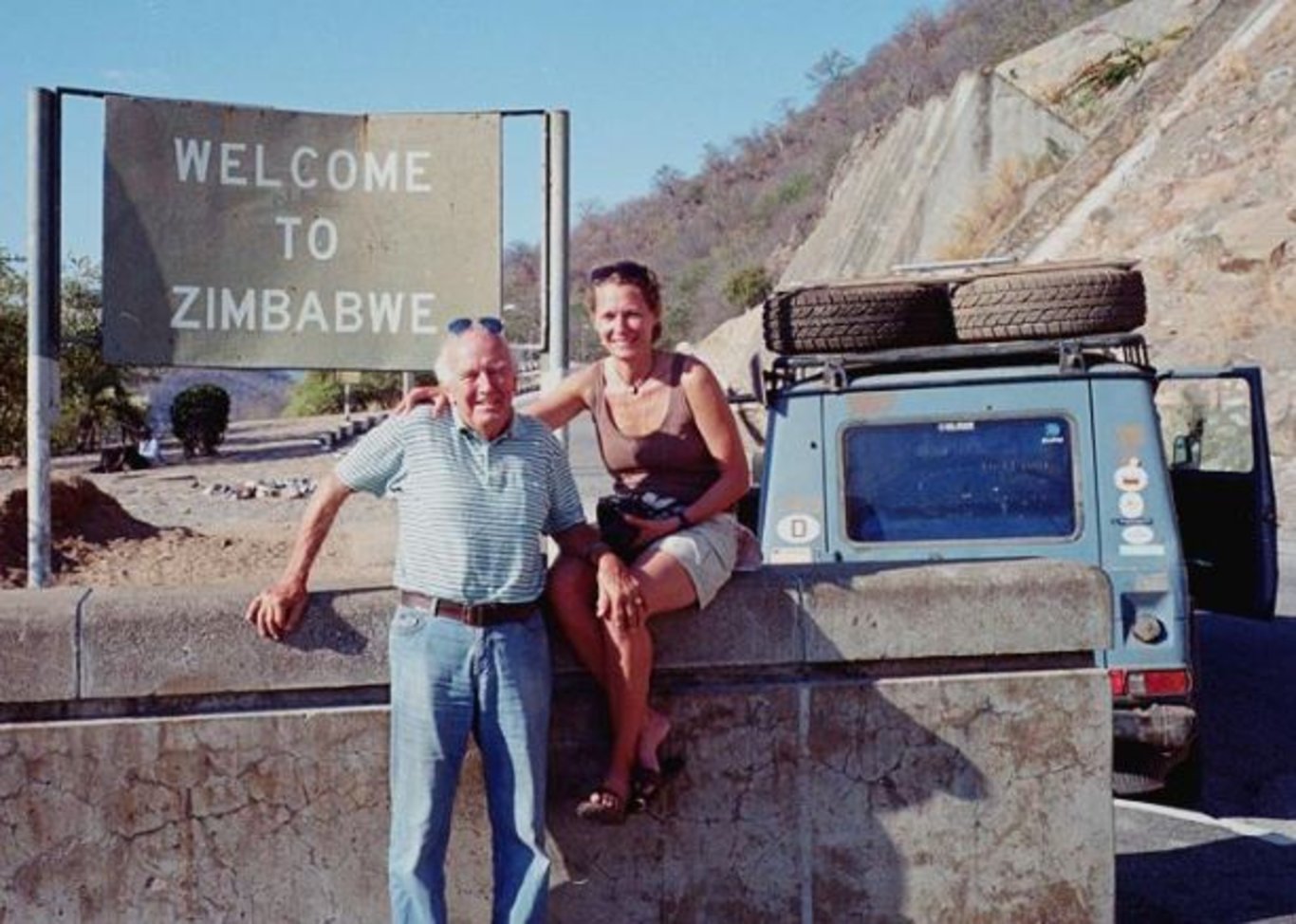 24 yıl süren dünya turunda 215 ülke gezerek Dünya turu yaptılar! Gunthe Holtorf ve Otto