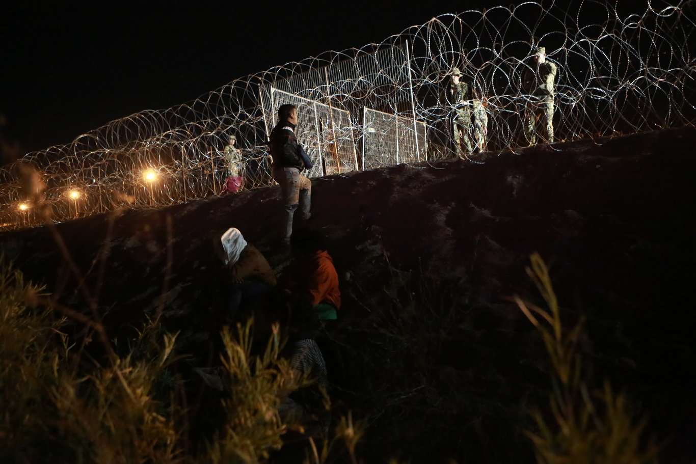 ABD'de göçmenlerin ülkeye gelmesini zorlaştırmayı hedefleyen yasa tasarısı kabul edildi