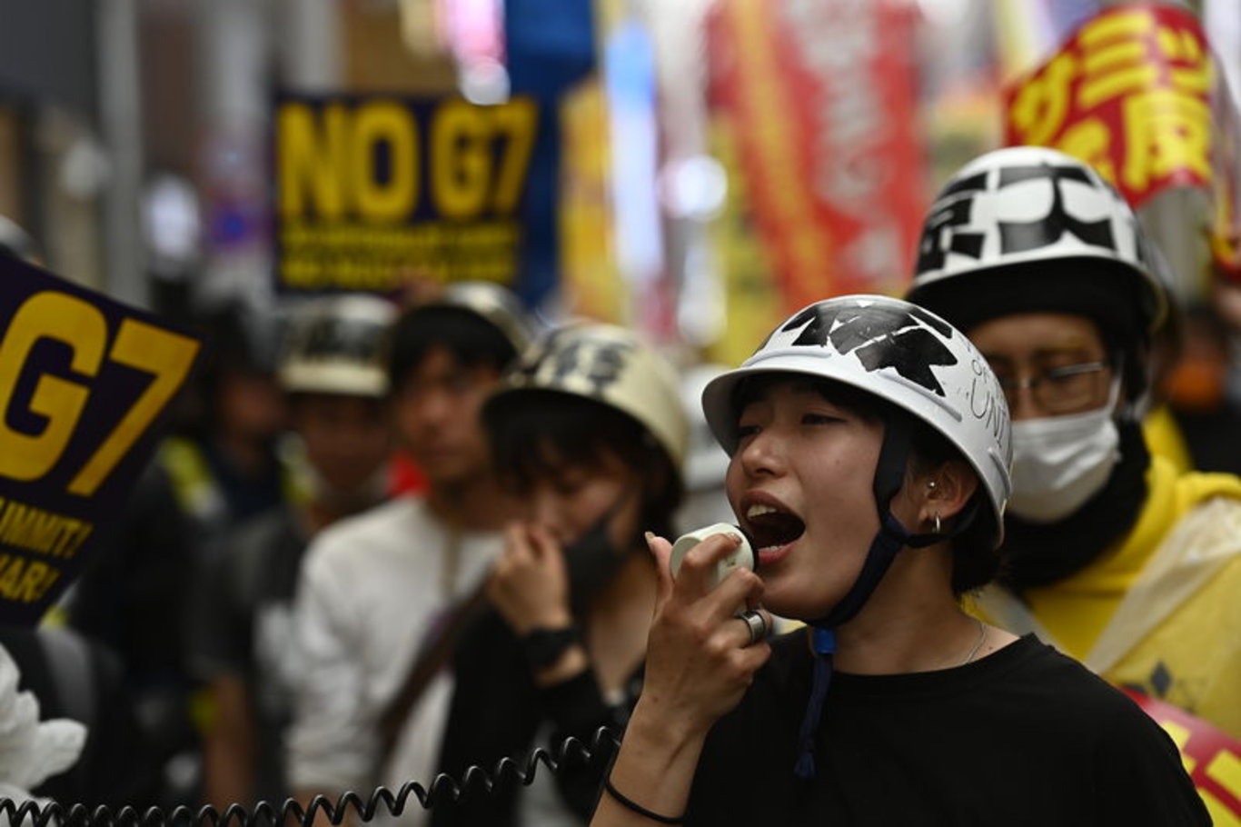 Hiroşima teyakkuzda: Japonya'da G7 Liderler Zirvesi'ne protesto