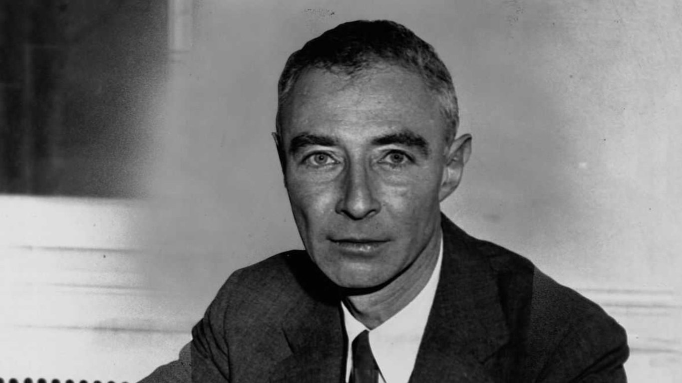 Atom bombasını bularak İkinci Dünya Savaşı'nı bitiren Oppenheimer! Juilus Robert Oppenheimer