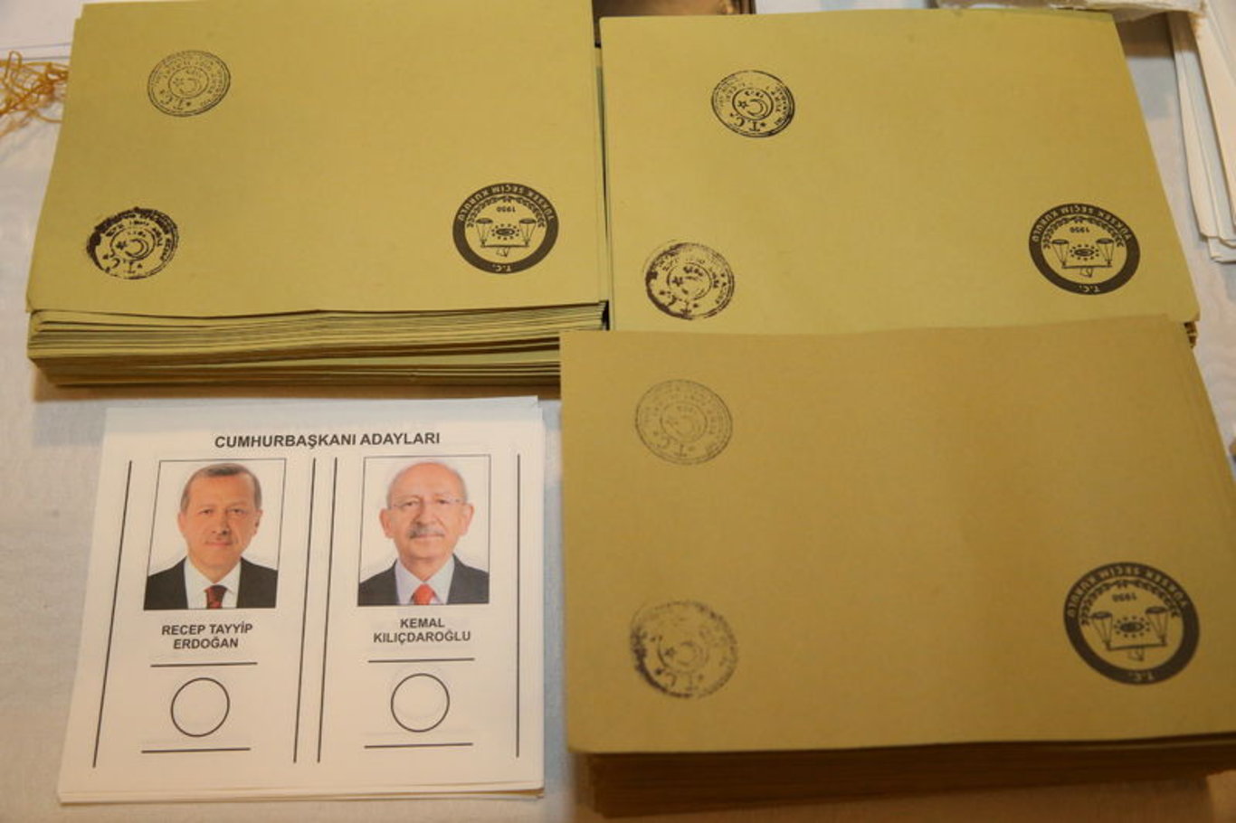 İkinci tur için yurt dışında oy işlemlerinde yoğun ilgi - 2023 Seçim Haberleri