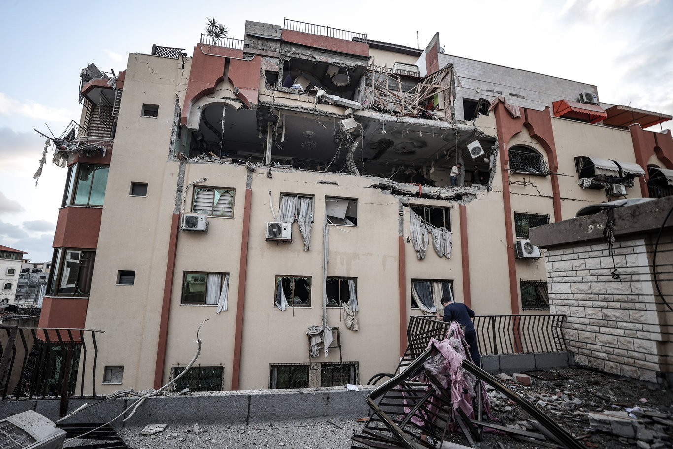 İsrail'den Gazze'ye hava saldırısı: Çok sayıda kişi hayatını kaybetti! - Son dakika dünya haberleri