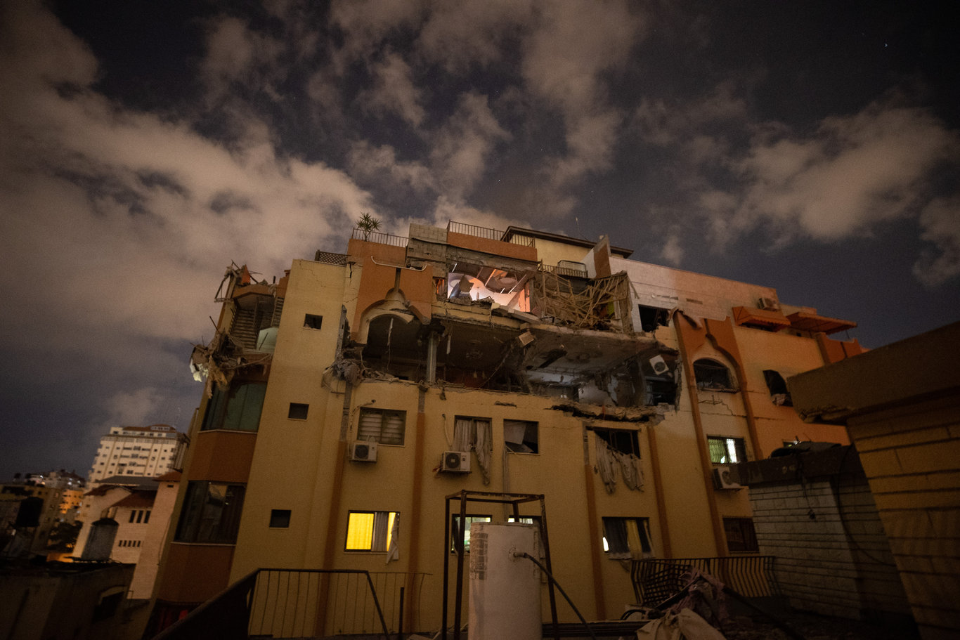 İsrail'den Gazze'ye hava saldırısı: Çok sayıda kişi hayatını kaybetti! - Son dakika dünya haberleri