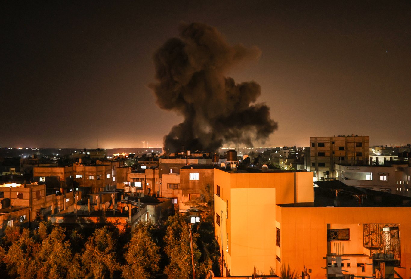 İsrail'in Gazze'ye düzenlediği saldırılar devam ediyor!