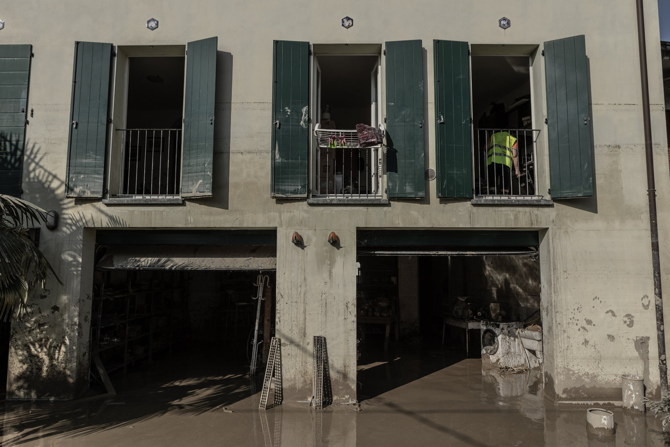 Son dakika: En az 14 kişi hayatını kaybetti: İtalya'da sel nedeniyle verilen 