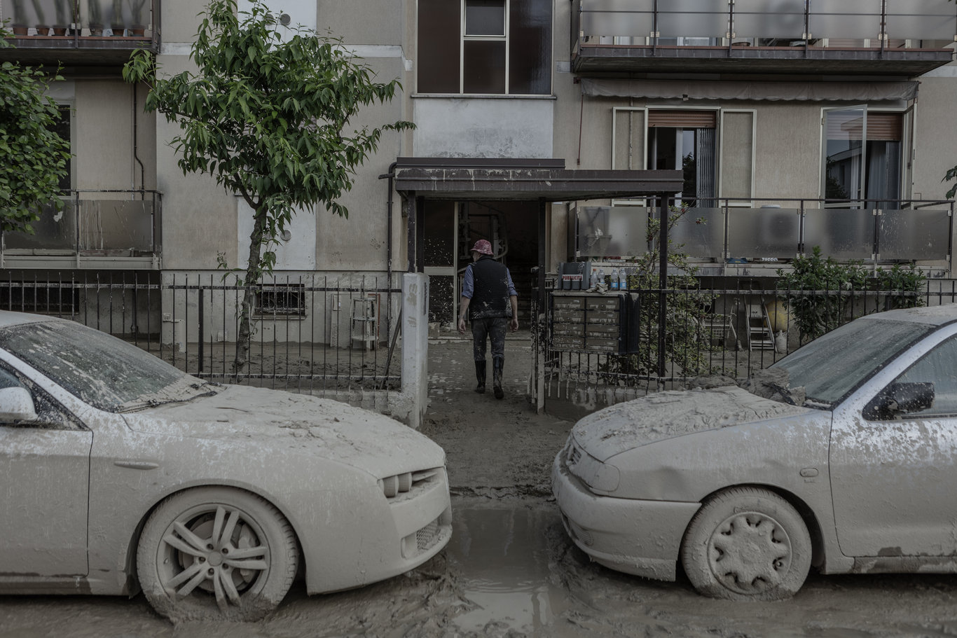 Son dakika: En az 14 kişi hayatını kaybetti: İtalya'da sel nedeniyle verilen 