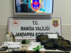 Manisa’da tutuklu kişinin evinden uyuşturucu ve silah çıktı