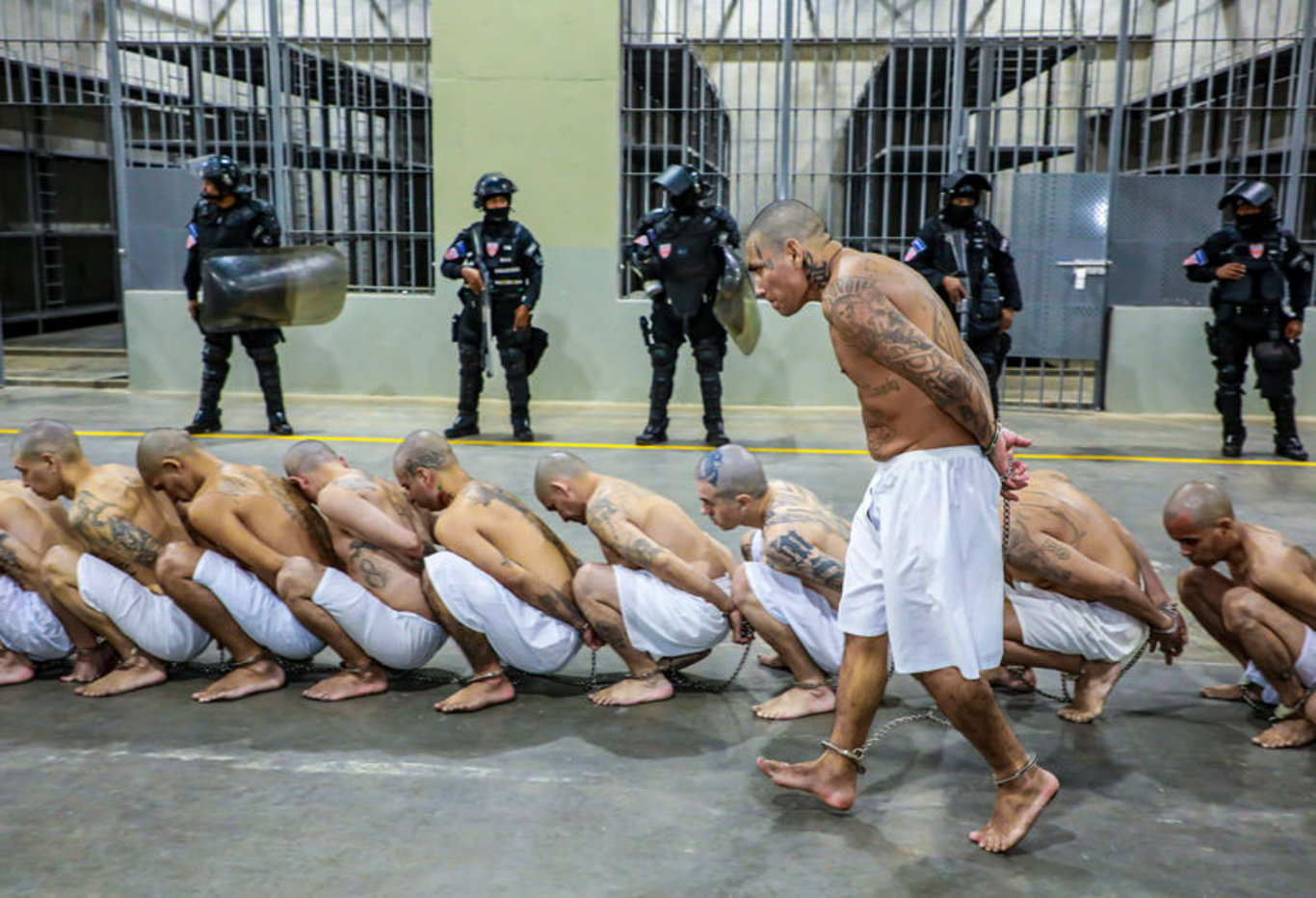 Mega hapishaneli El Salvador'da yeni rapor: En az 153 kişi hayatını kaybetti