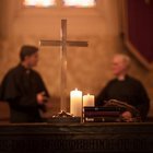 FRANSA'DAN TACİZCİ RAHİPLERE KARŞI QR KODLU ÖNLEM