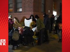 New York’ta sığınmacılar spor salonlarına yerleştirecek