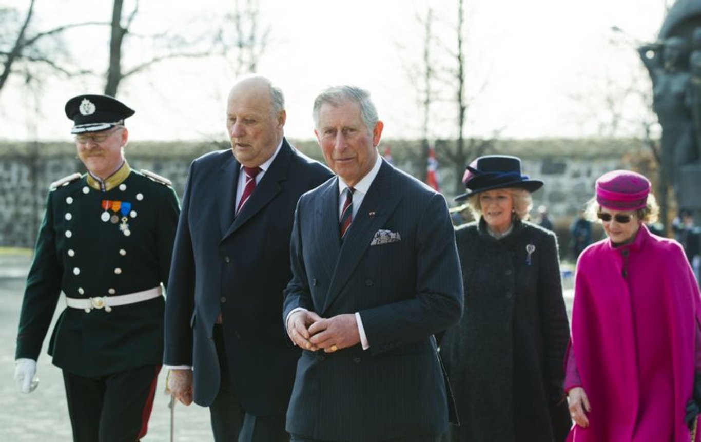 Norveç Kralı Harald hastaneye kaldırıldı