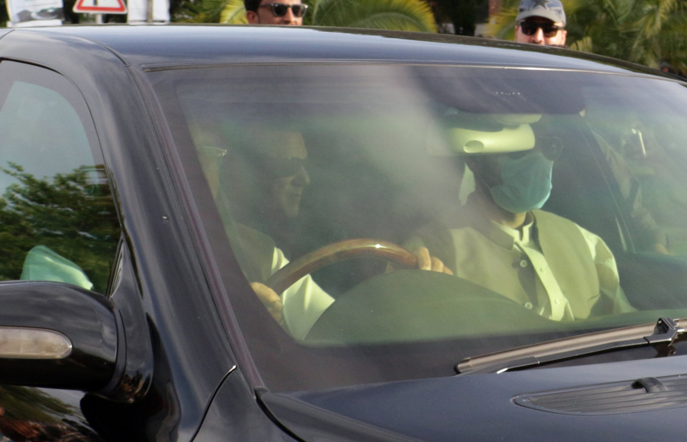 Pakistan'da mahkeme, eski Başbakan Han'a 2 hafta süreyle 