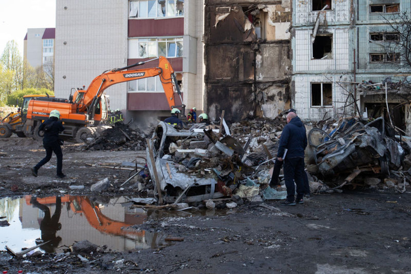 Rusya, Kiev dahil Ukrayna’nın şehirlerine yoğun hava saldırısı düzenledi
