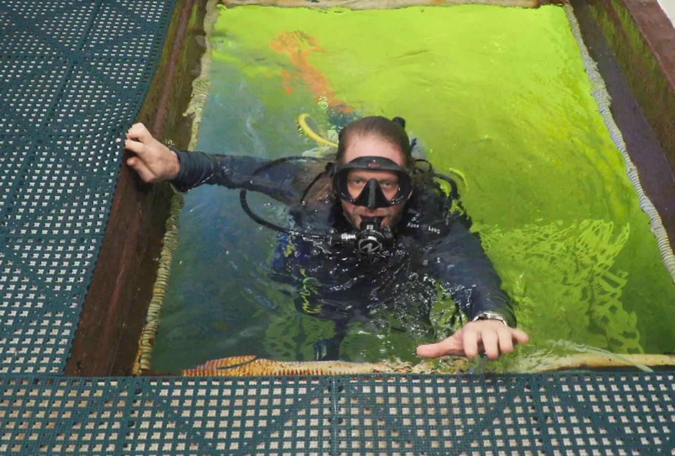 Su altında en uzun süre yaşayan insan rekoru kırıldı! 74 gün boyunca su altında yaşadı!