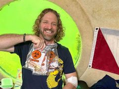 Su altında en uzun süre yaşayan insan rekoru kırıldı!