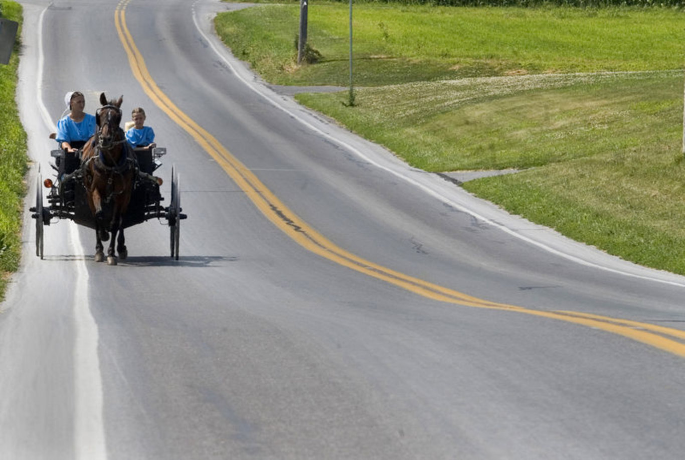 21. yüzyılda teknolojiyi reddederek yaşayan toplum: Amişler! Amişler topluluğu kimdir ve evlilikleri nasıldır?