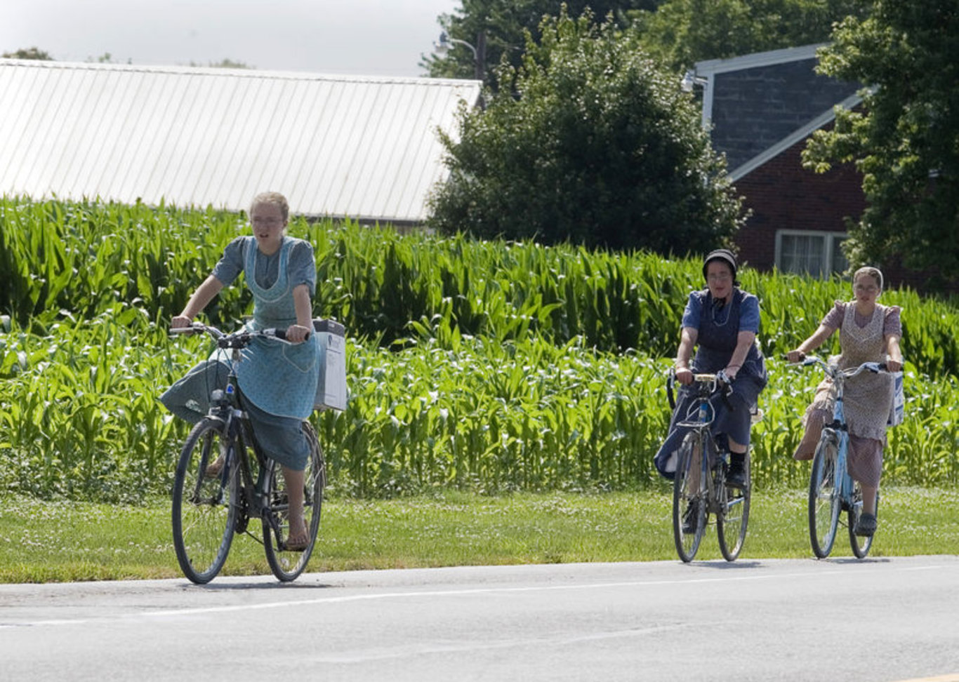 21. yüzyılda teknolojiyi reddederek yaşayan toplum: Amişler! Amişler topluluğu kimdir ve evlilikleri nasıldır?