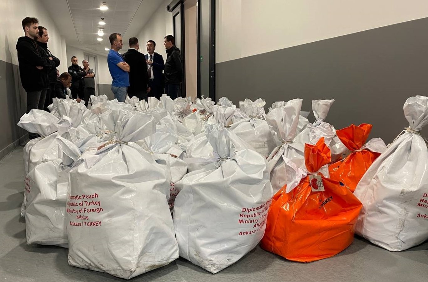 14 Mayıs seçimleri için yurt dışında kullanılan oylar Ankara'da! Yurt dışında kaç kişi oy kullandı? - Gündem haberleri