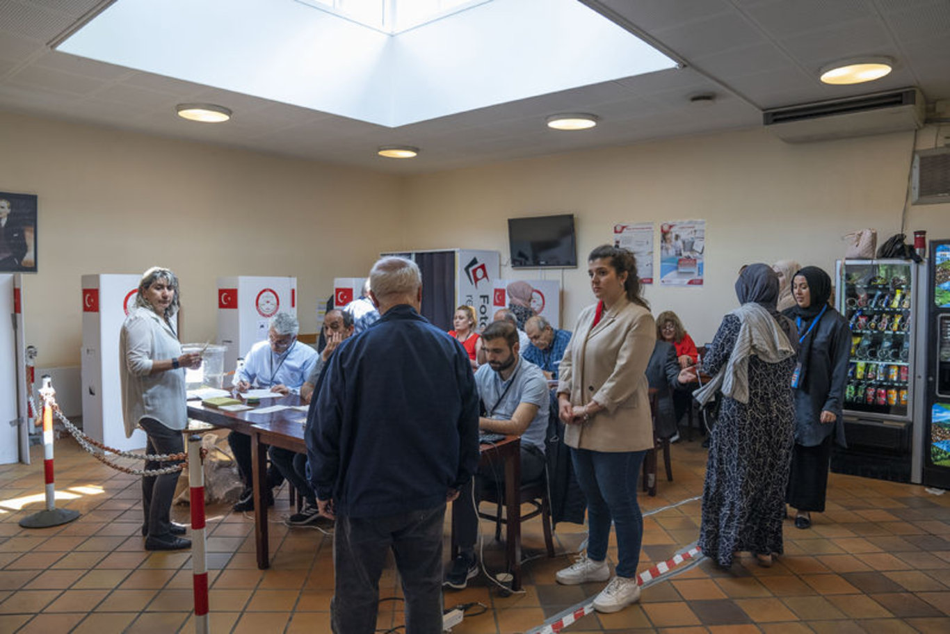 Cumhurbaşkanı Seçimi'nin ikinci turu için yurt dışında oy kullanma işlemi devam ediyor: Yurt dışında kaç kişi oy kullandı?