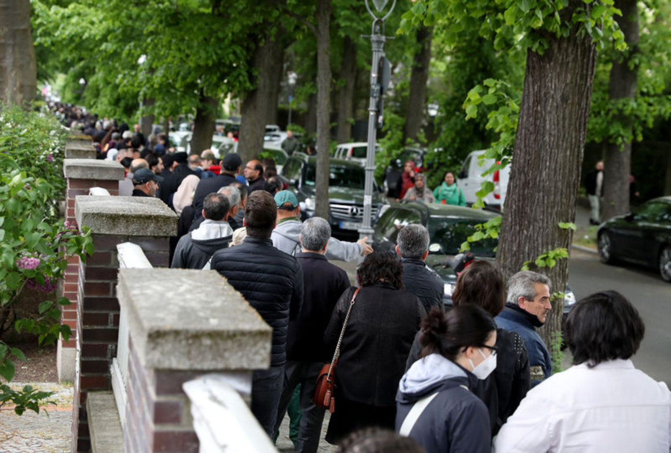 Cumhurbaşkanı Seçimi'nin ikinci turu için yurt dışında oy kullanma işlemi devam ediyor: Yurt dışında kaç kişi oy kullandı?