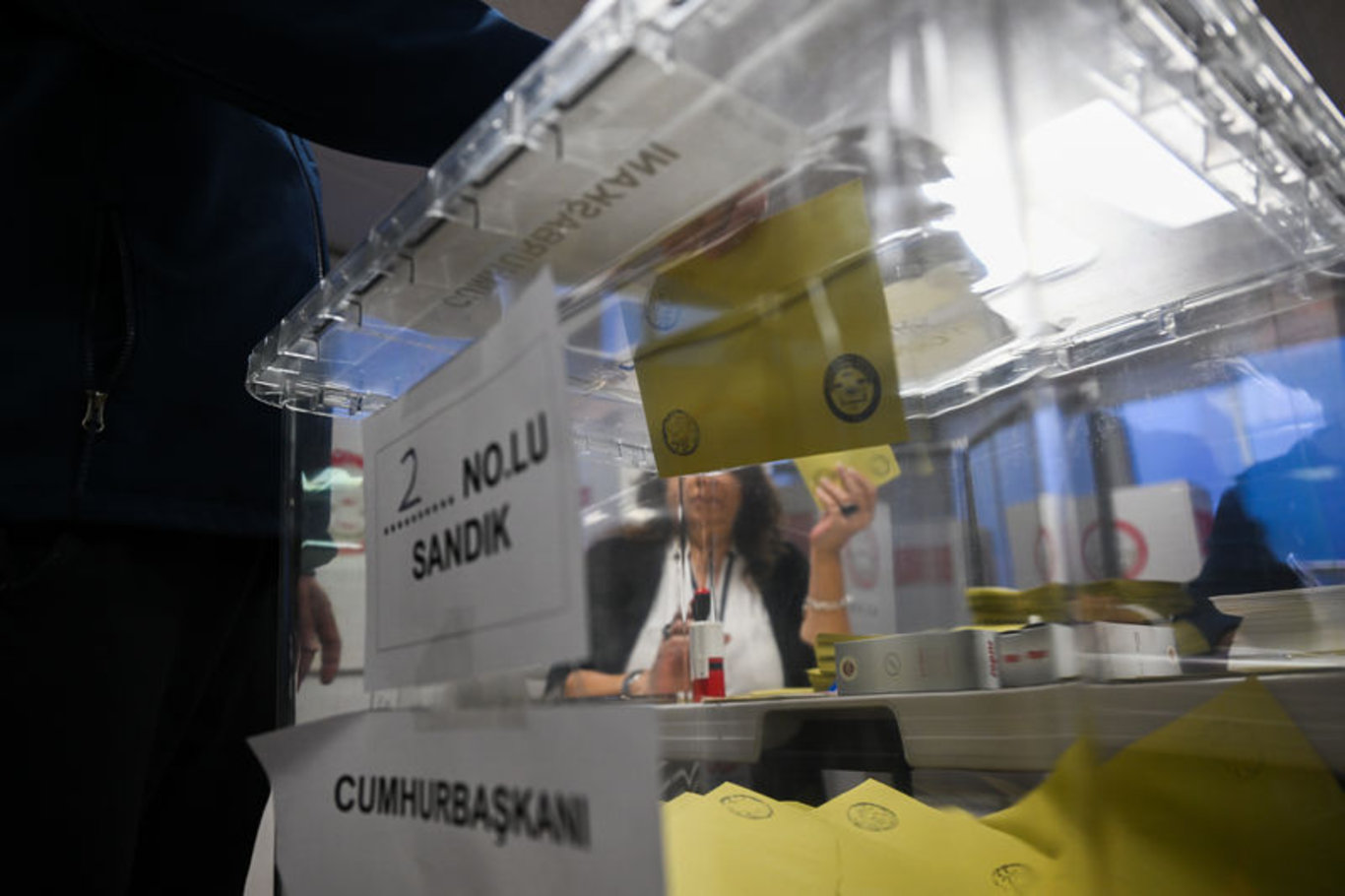 Cumhurbaşkanı Seçimi'nin ikinci turu için yurt dışında oy kullanma işlemi devam ediyor: Yurt dışında kaç kişi oy kullandı?