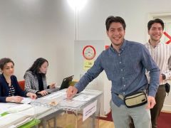 Yurt dışında oy verme işlemi devam ediyor