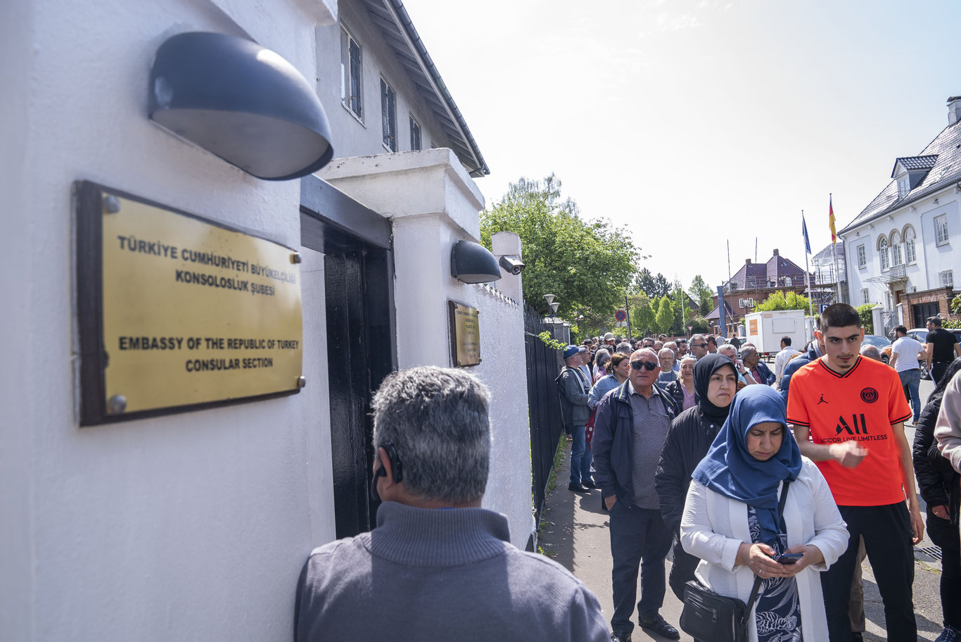 Yurt dışında sandıklar kapandı: Yurt dışında oy sayısı ilk turu geçti! - 2023 Seçim Haberleri