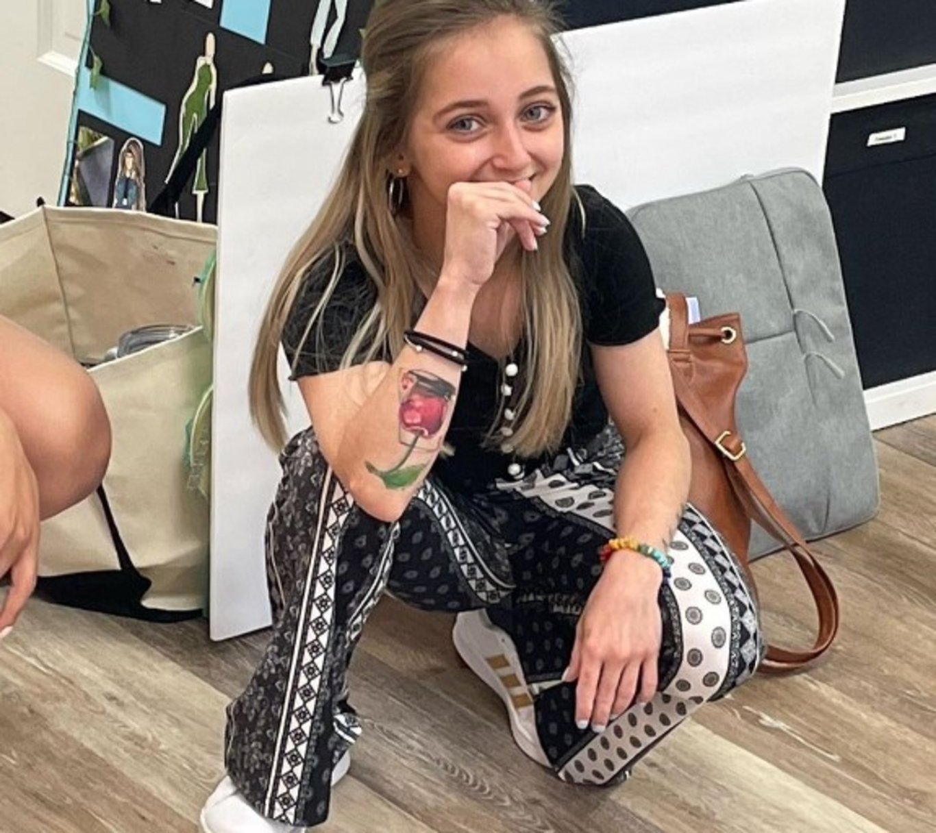 Genç bir kadın olmasına rağmen 8 yaşında gibi duran Shauna'nın ilginç hikayesi