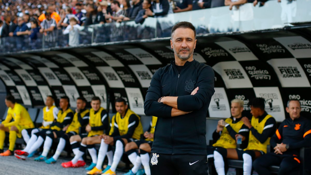 Corinthians ta Vitor Pereira nın ayrılığı açıklandı #2